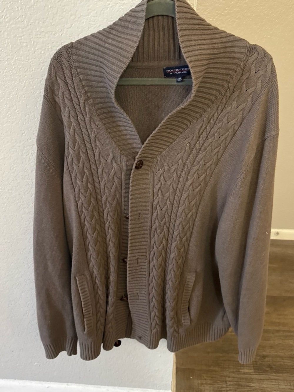 Roundtree & Yorke Taupe Shawl Collar Cable Cardigan